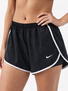 Nike Dri-FIT Tempo Running Shorts Black White Brief Lined Women’s XL